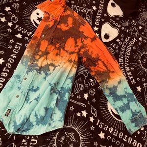 Unisex clothes (or anyone else, they’re clothes)